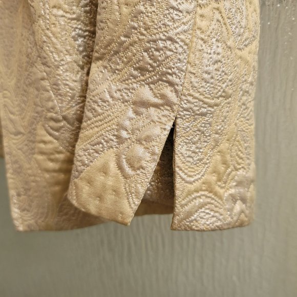 ST JOHN COUTURE FLORAL SILVER AND GOLD SILK BROCADE SUIT - Picture 7 of 10